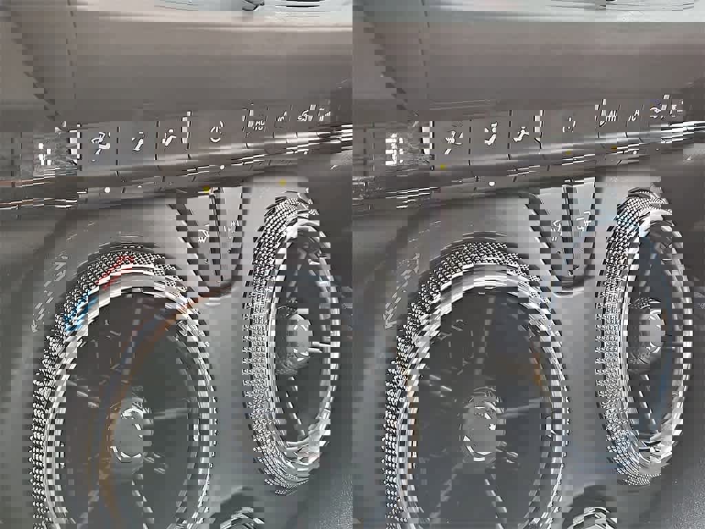 Used 2019 Chevrolet Camaro SS image 14