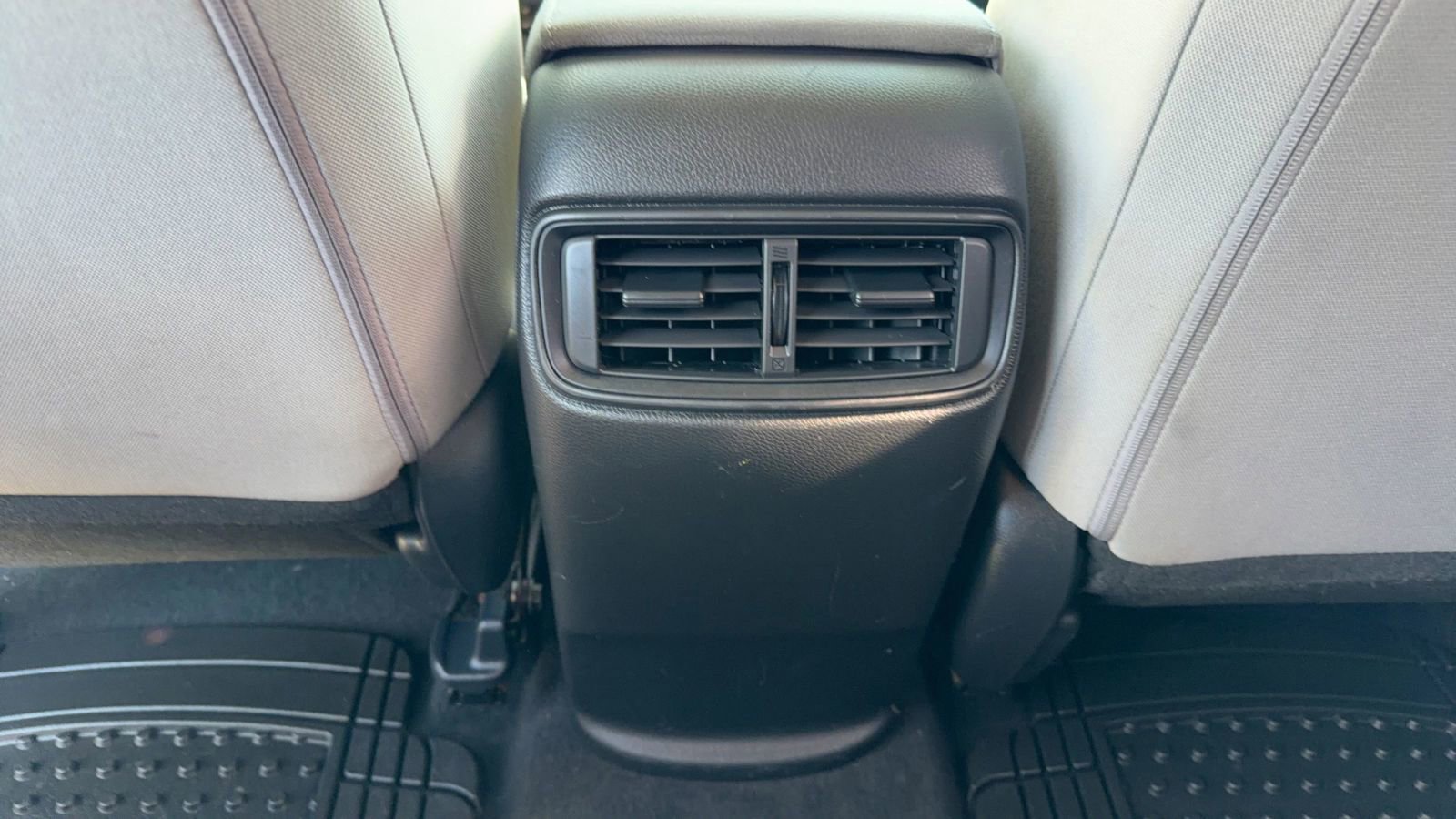 Used 2017 Honda CR-V LX image 26