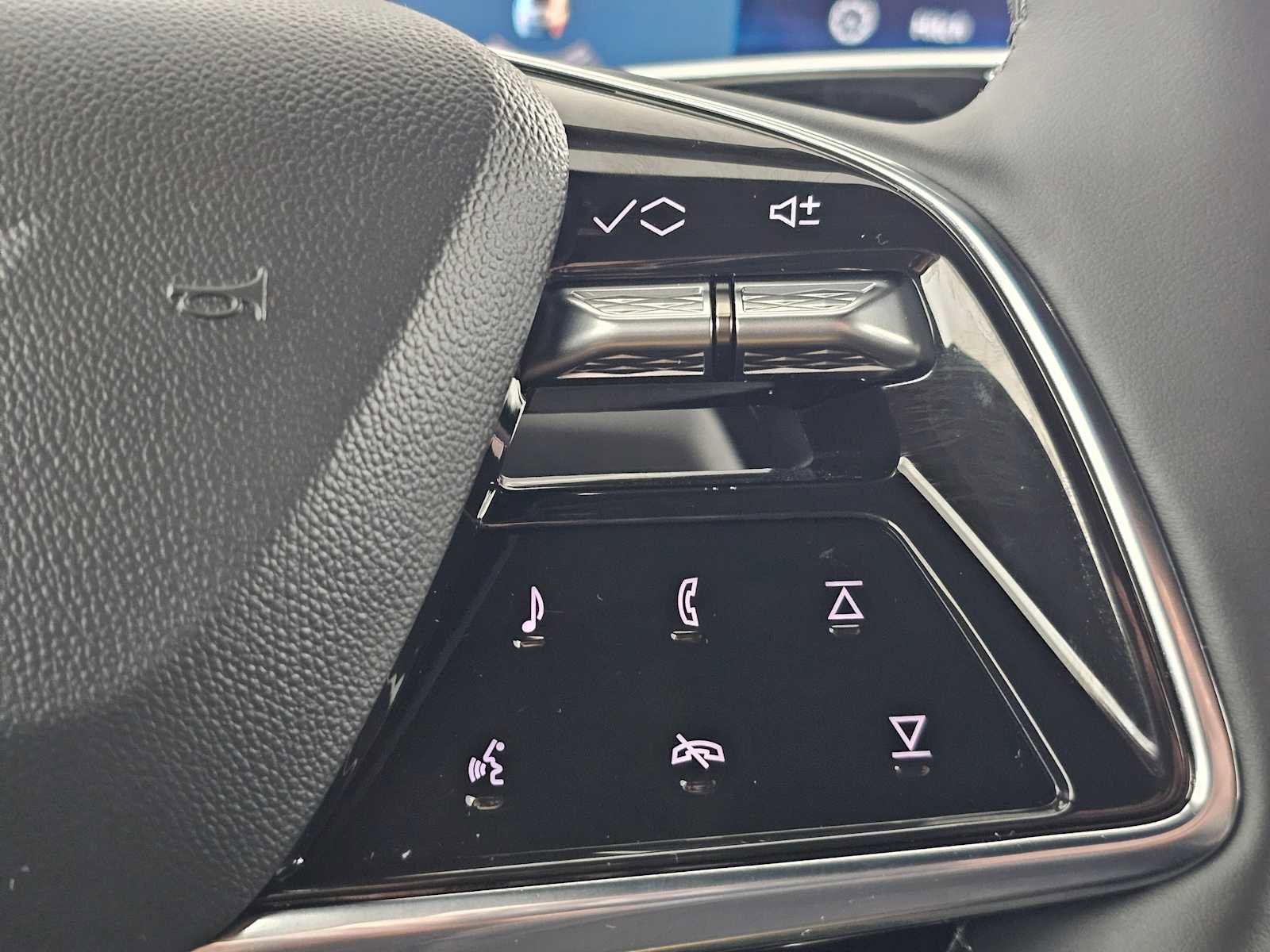 New 2026 Cadillac Lyriq Sport RWD image 29