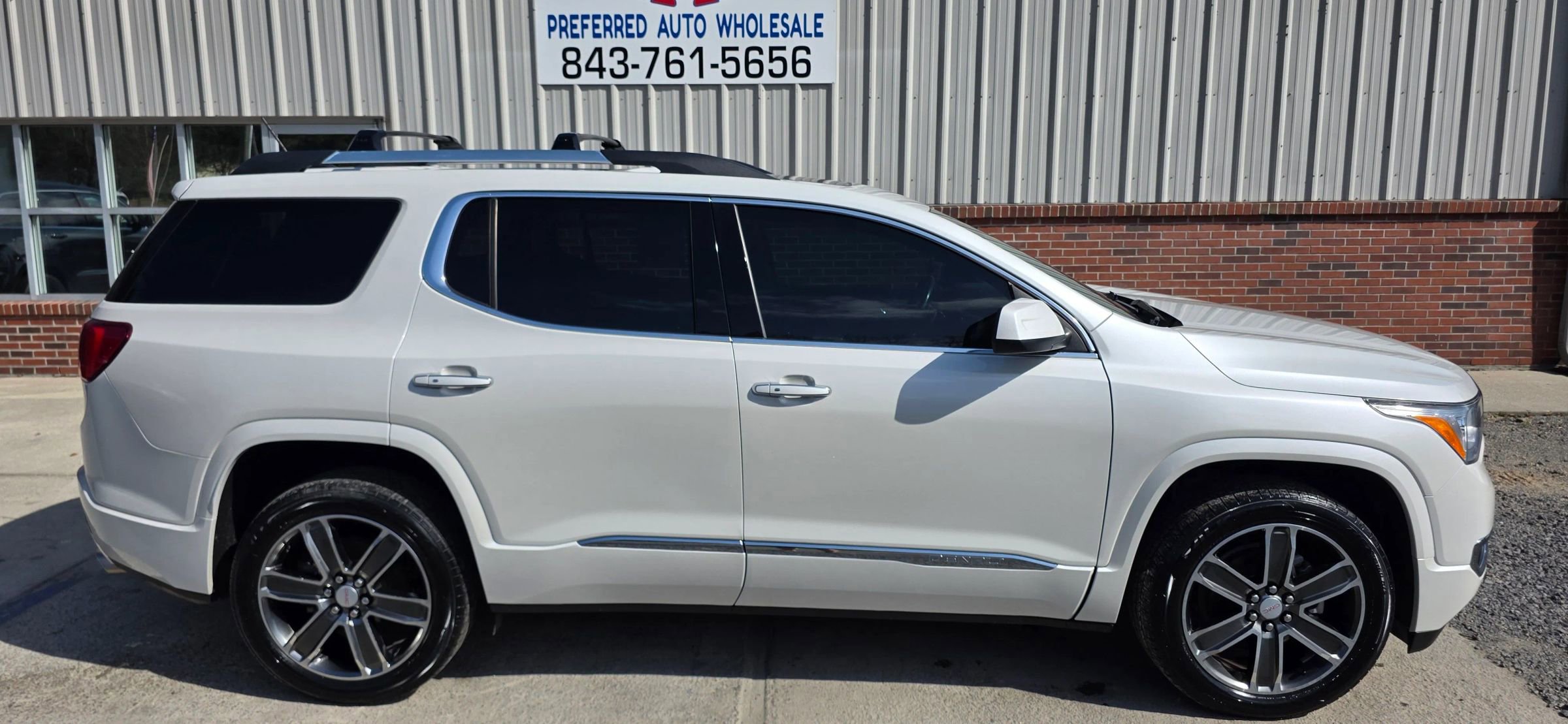 Used 2019 GMC Acadia Denali w/ Technology Package image 4