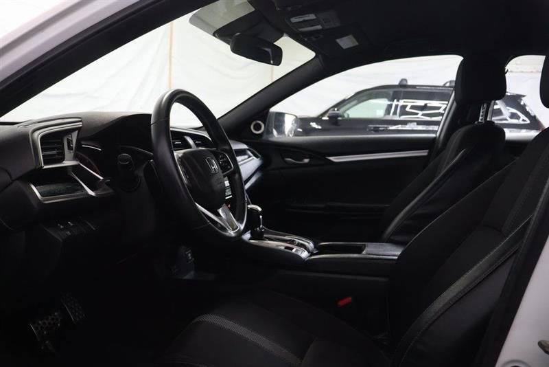Used 2020 Honda Civic Sport image 17