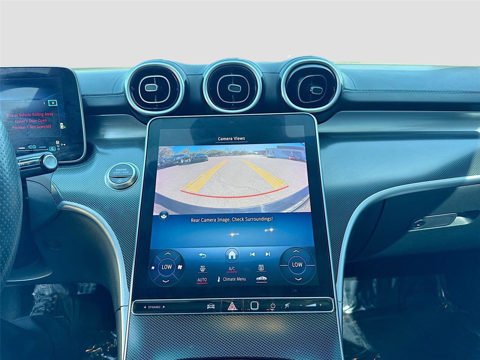 Used 2022 Mercedes-Benz C 300 Sedan image 12