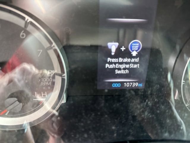 Used 2022 Toyota Highlander L image 9