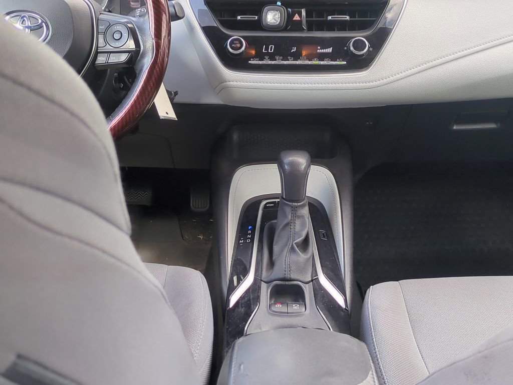 Used 2020 Toyota Corolla SE image 19