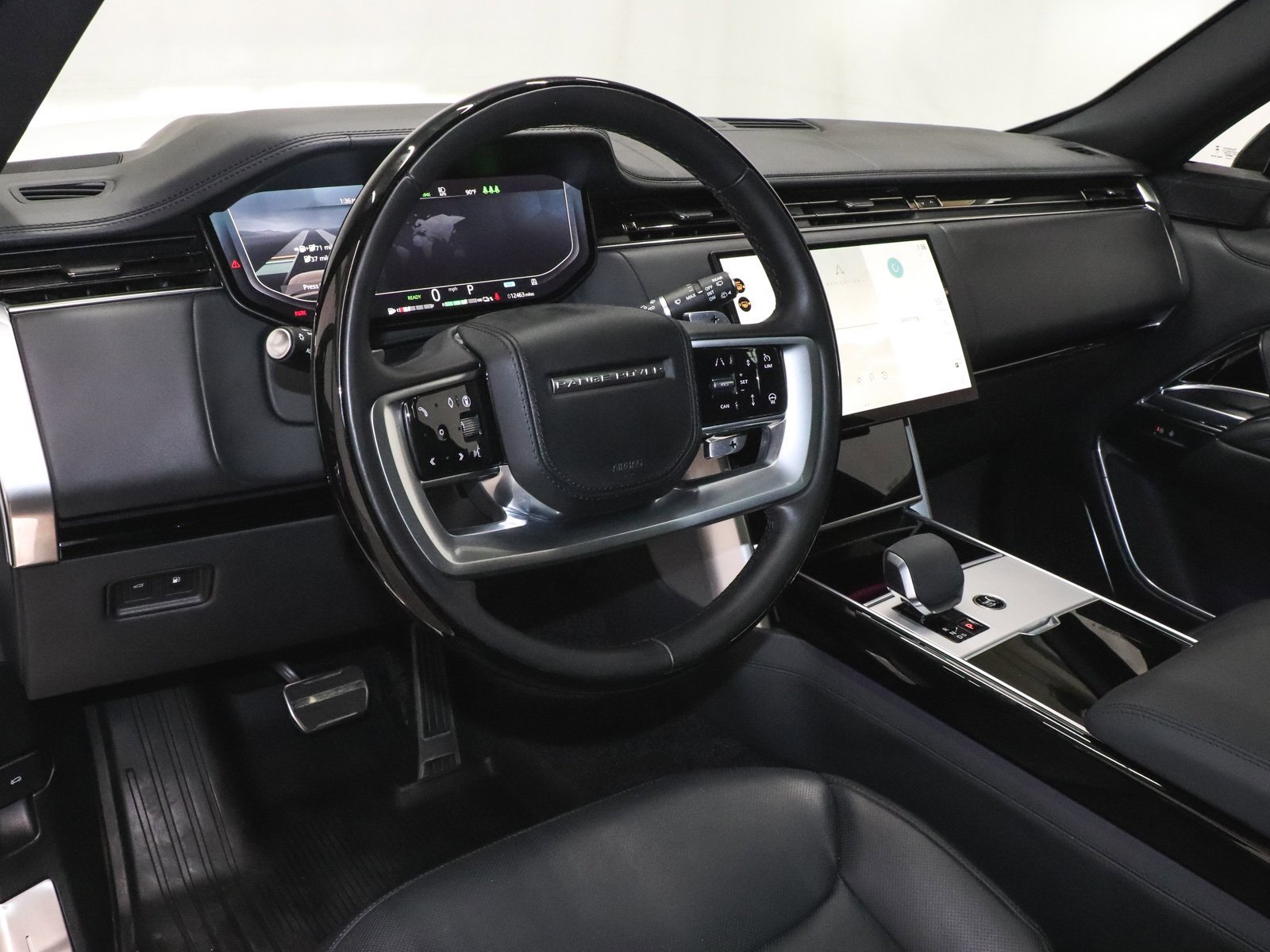 Used 2024 Land Rover Range Rover Autobiography image 21