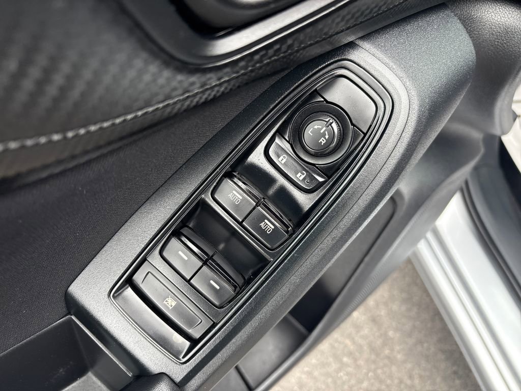 Used 2019 Subaru Impreza 2.0i Premium image 11