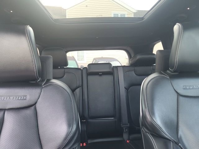 Used 2023 Jeep Grand Cherokee Overland w/ Advanced Protech Group III image 6