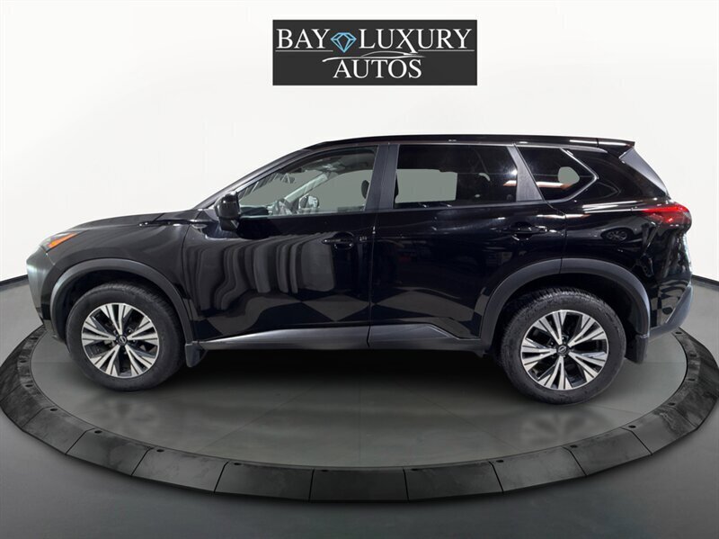 Used 2023 Nissan Rogue SV image 33