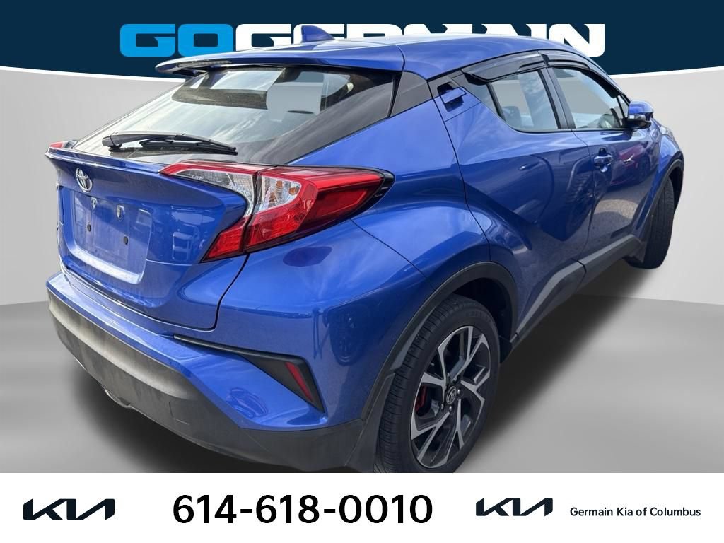 Used 2021 Toyota C-HR XLE FWD image 5