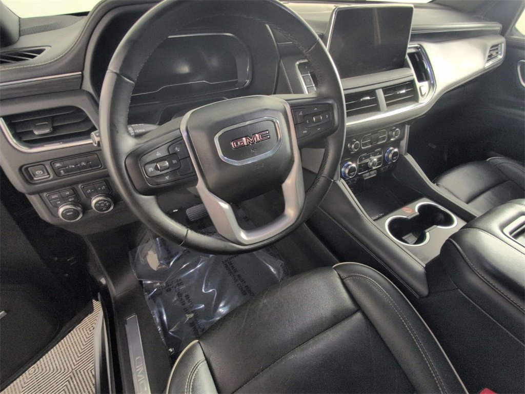 Certified 2024 GMC Yukon XL SLT image 9
