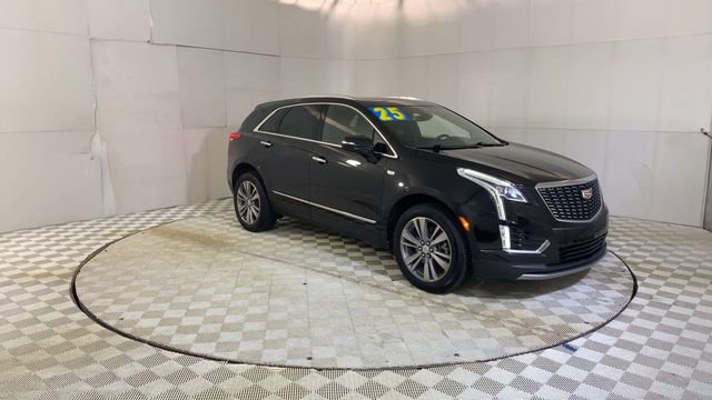 Used 2025 Cadillac XT5 Premium Luxury w/ LPO, Floor Liner Package FWD image 2