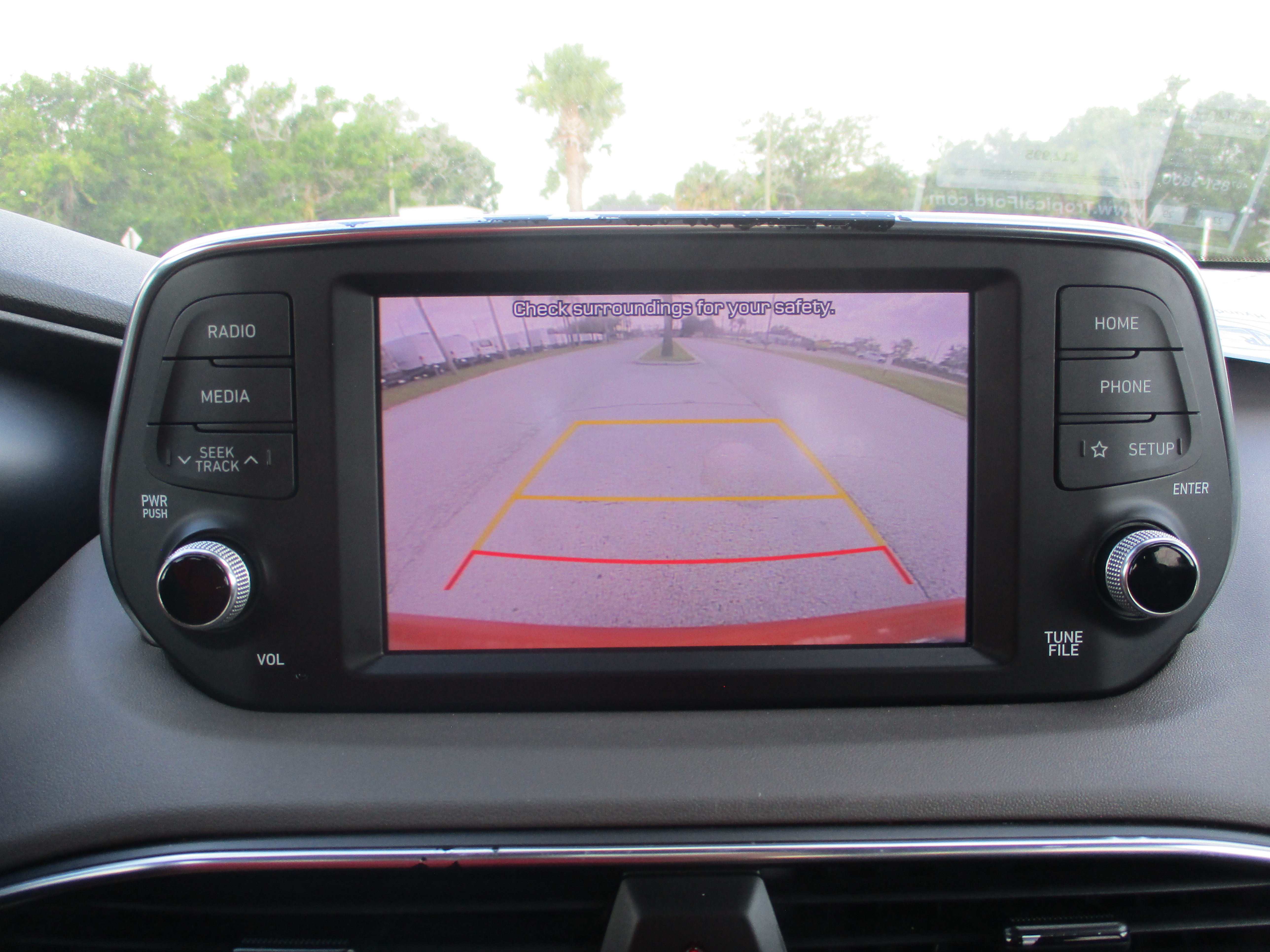 Used 2019 Hyundai Santa Fe SE FWD image 19