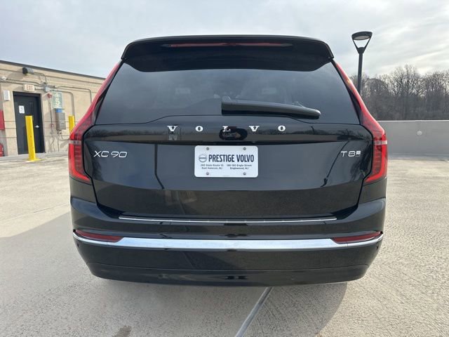 New 2026 Volvo XC90 T8 Plus w/ Protection Package Premier image 6