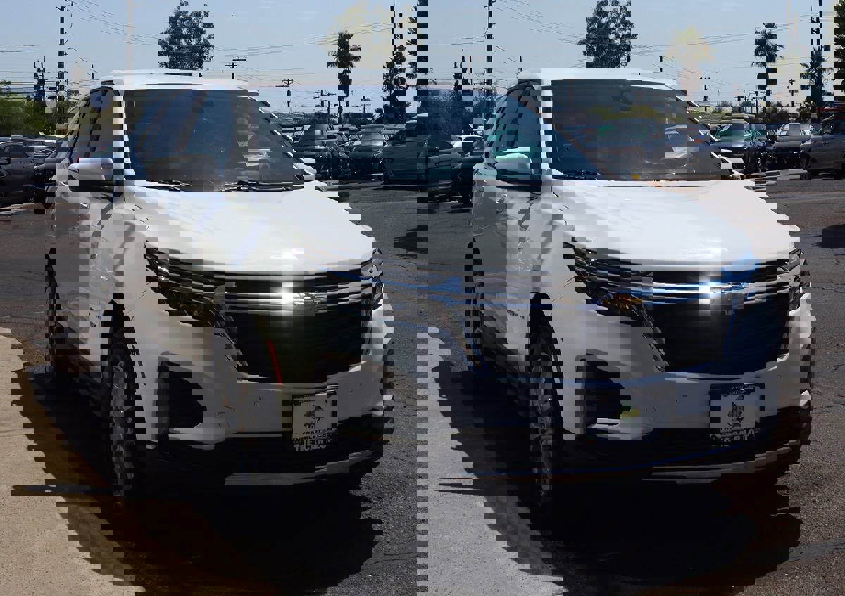 Used 2024 Chevrolet Equinox LT image 14