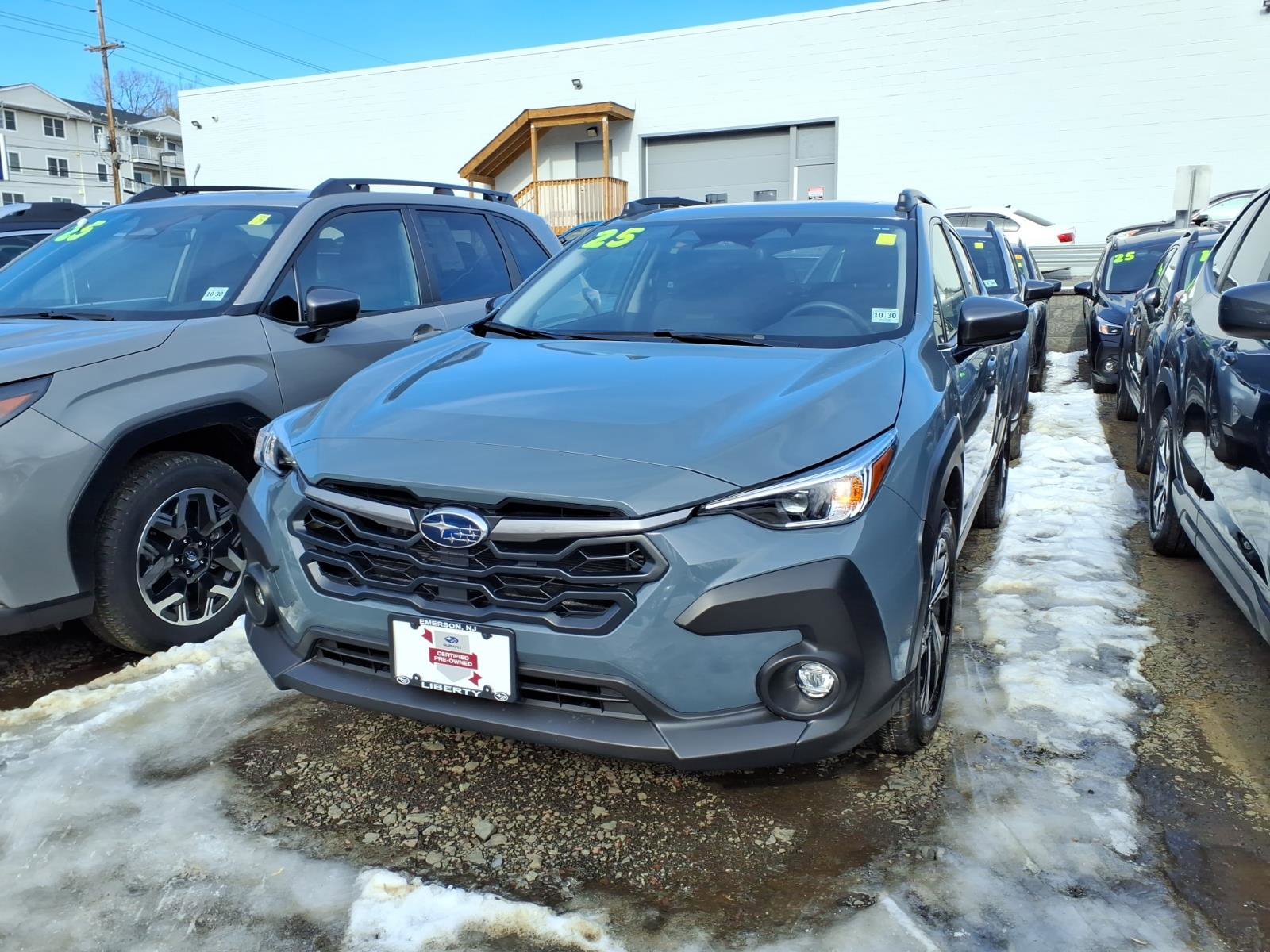 Certified 2025 Subaru Crosstrek 2.0i Premium image 3
