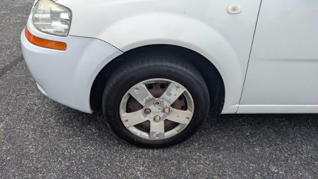 Used 2006 Chevrolet Aveo LS FWD image 9