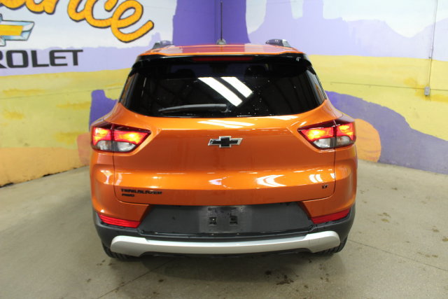 Used 2022 Chevrolet TrailBlazer LT w/ LPO, Blackout Package AWD/4WD image 7