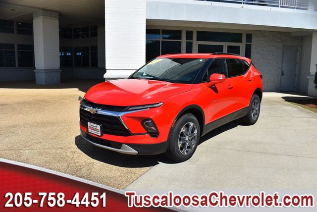 Used 2024 Chevrolet Blazer LT FWD image 5