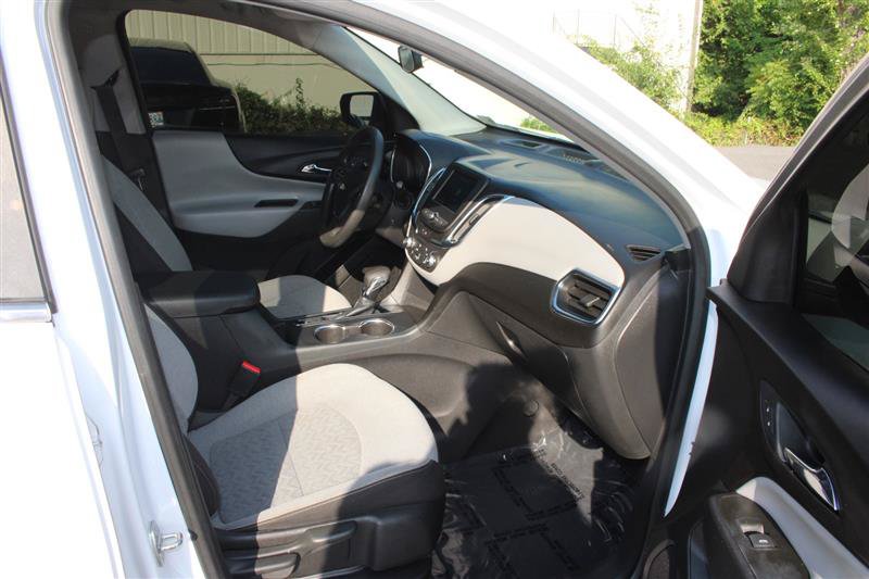 Used 2022 Chevrolet Equinox LT FWD image 10