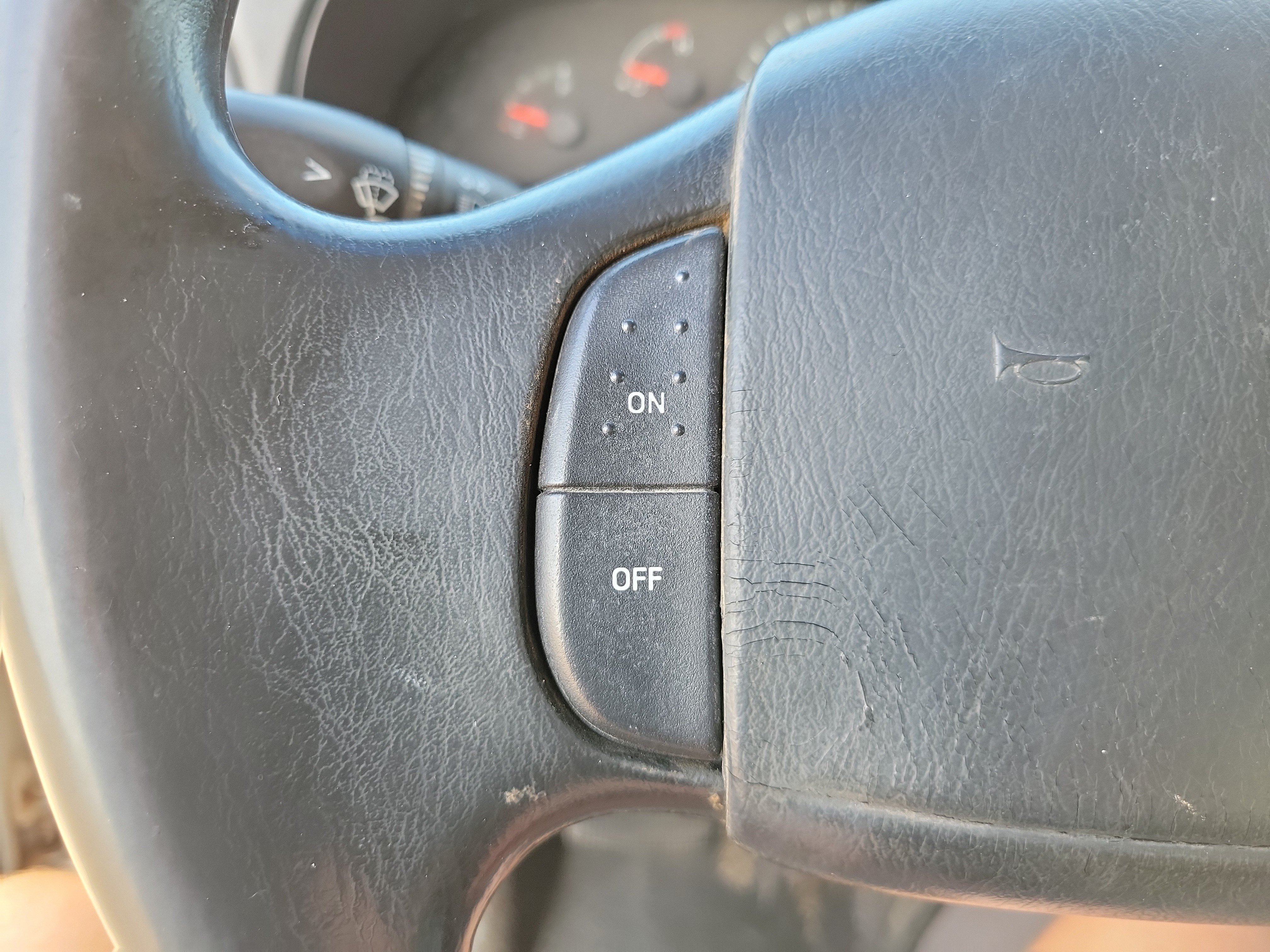 Used 2000 Ford E-250 and Econoline 250 RWD image 17