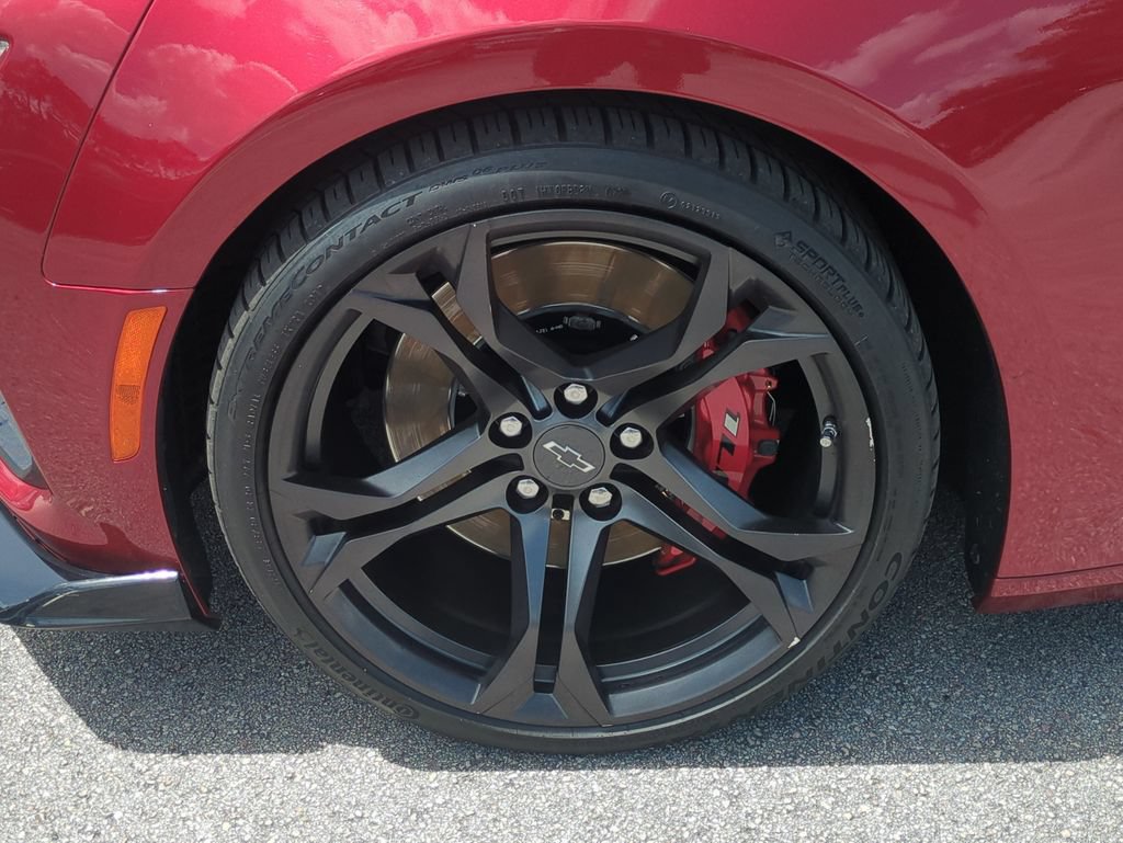 Used 2022 Chevrolet Camaro SS RWD image 12
