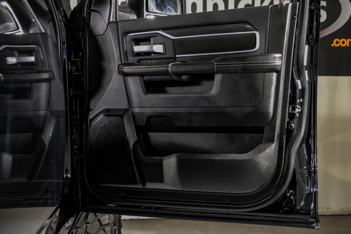 Used 2025 RAM 2500 Big Horn AWD/4WD image 35