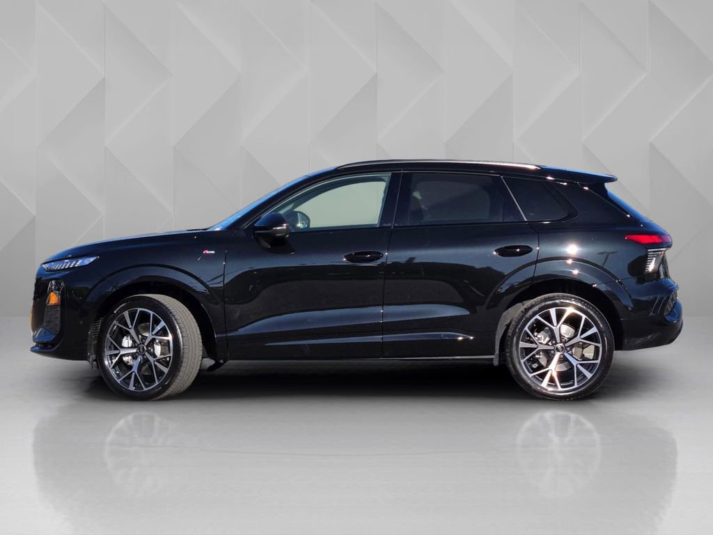 New 2026 Audi Q3 quattro 2.0T image 3