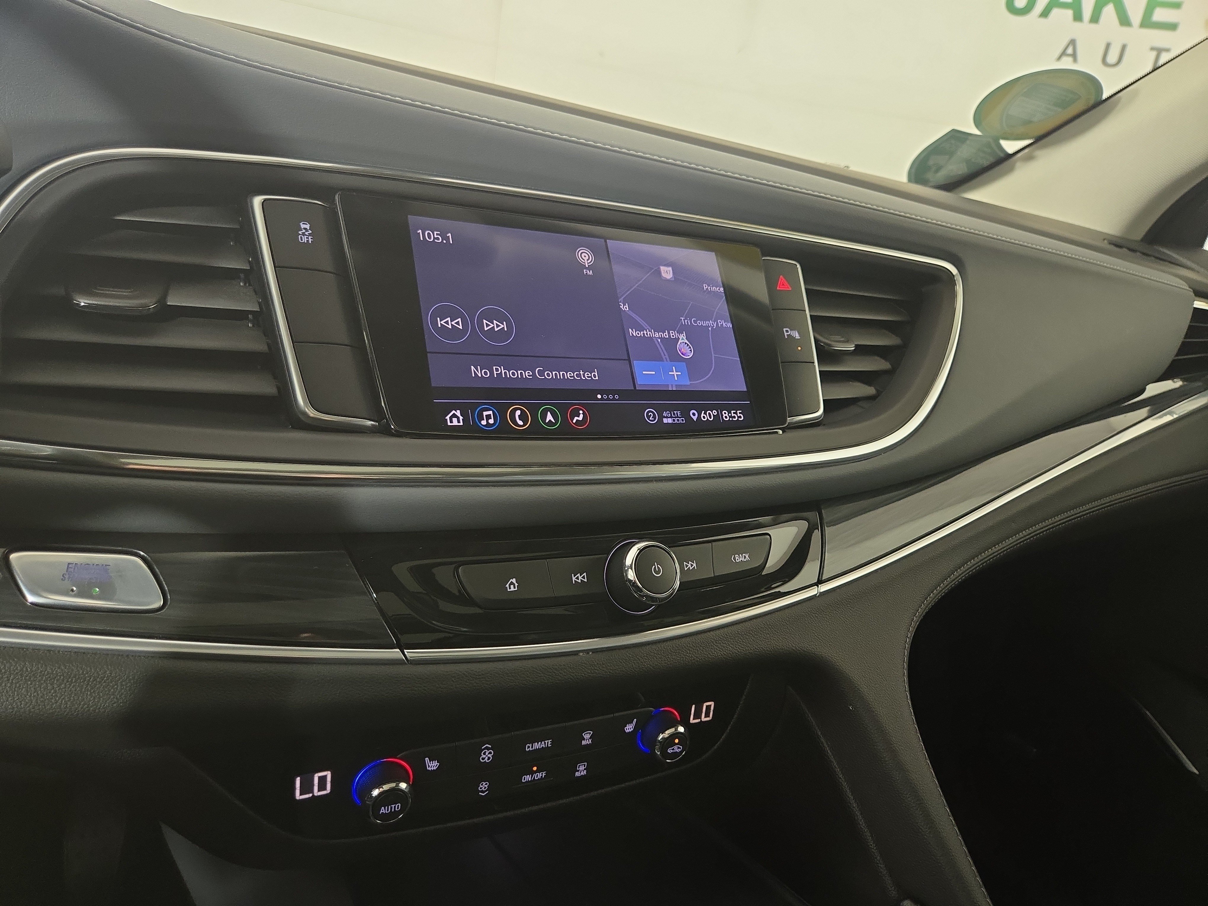 Used 2021 Buick Enclave Essence w/ Sport Touring Edition FWD image 24