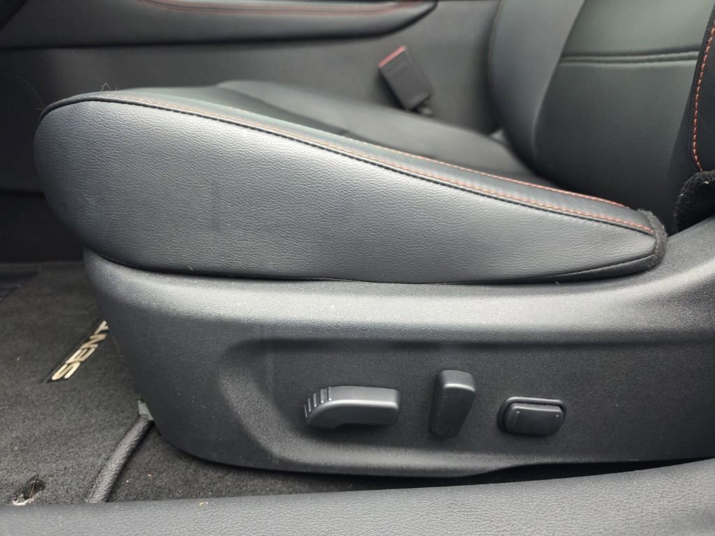 Used 2024 Nissan Sentra SR w/ SR Premium Package FWD image 16