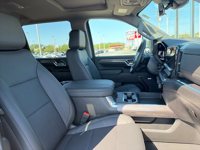 Used 2024 Chevrolet Silverado 2500 LTZ w/ LTZ Plus Package AWD/4WD image 13