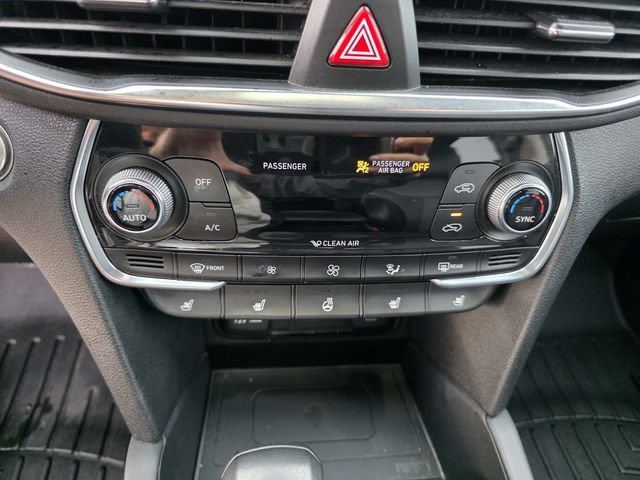Used 2019 Hyundai Santa Fe FWD image 12