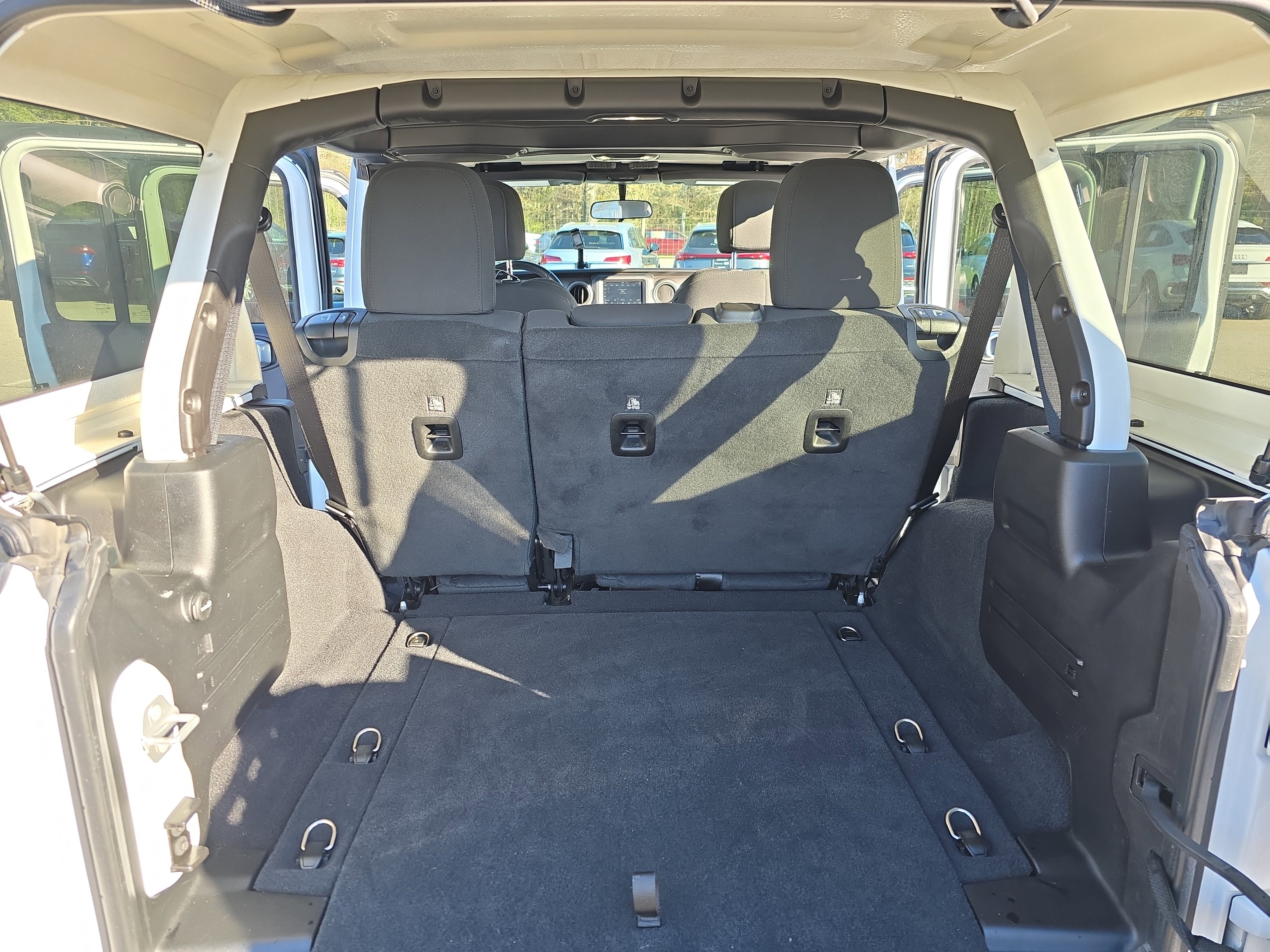 Used 2021 Jeep Wrangler Unlimited Willys image 12