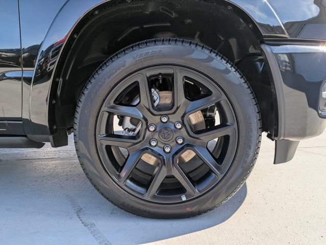 New 2026 RAM 1500 Laramie AWD/4WD image 10