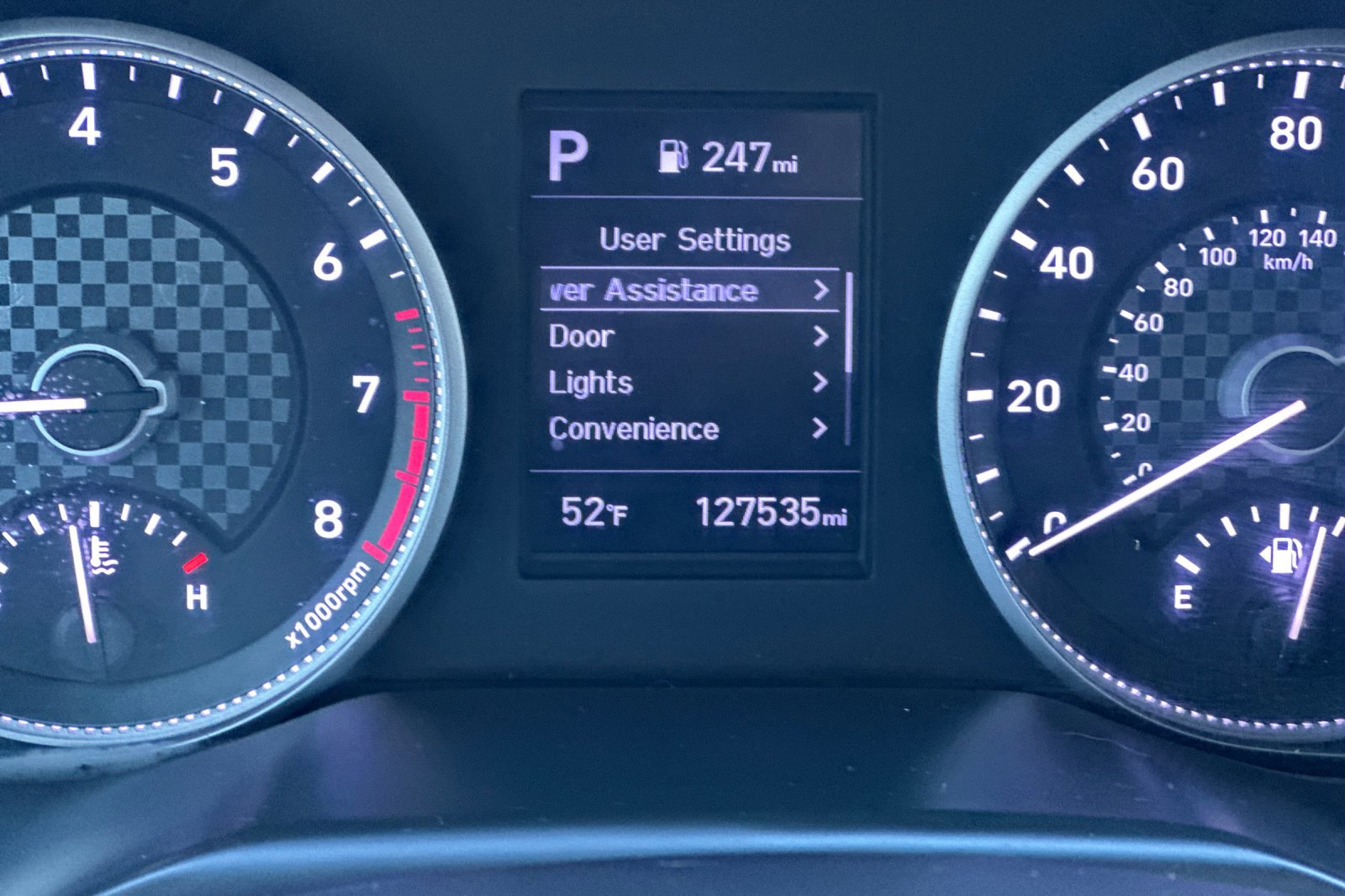 Used 2020 Hyundai Elantra Limited image 27