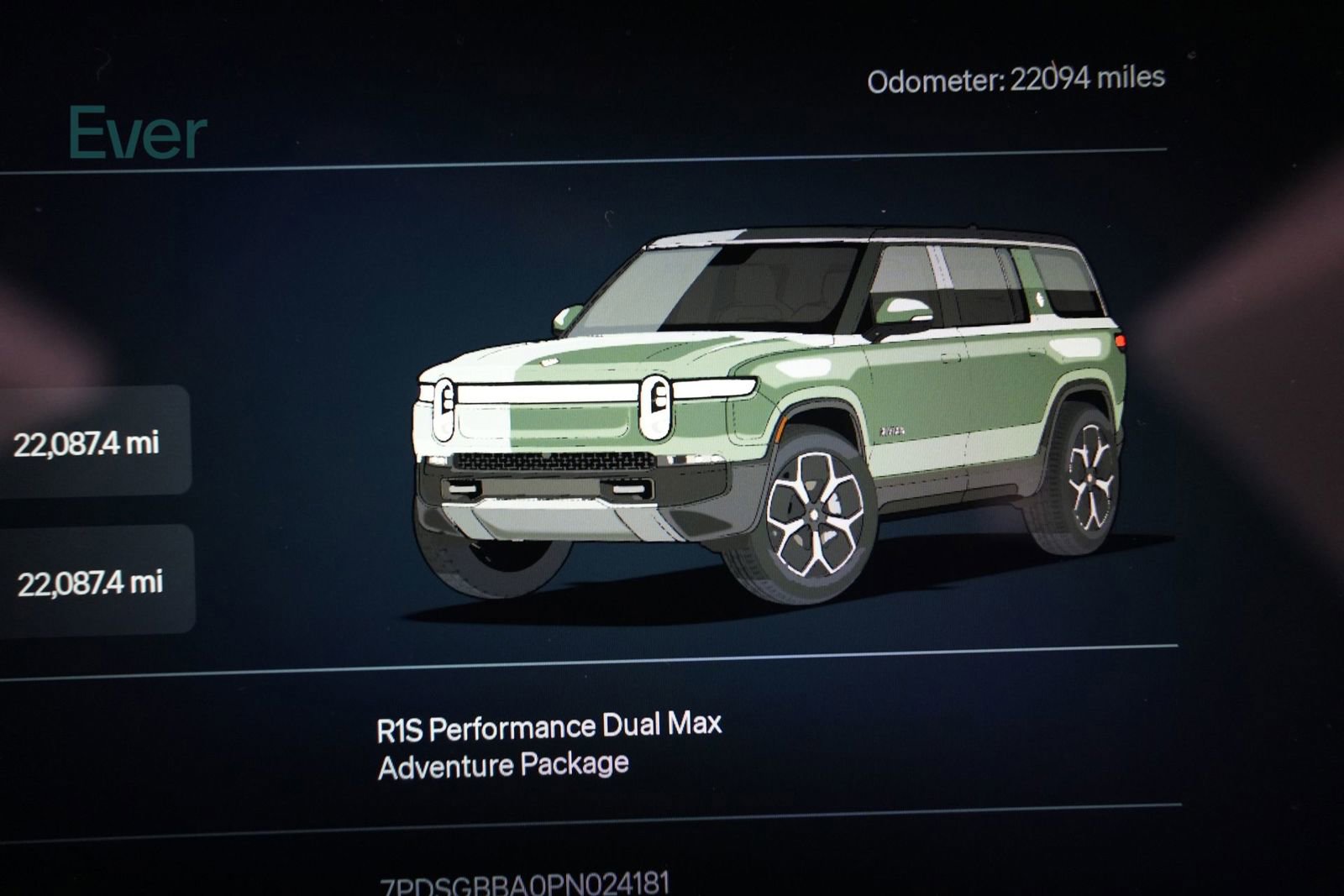 Used 2023 Rivian R1S Adventure AWD/4WD image 7