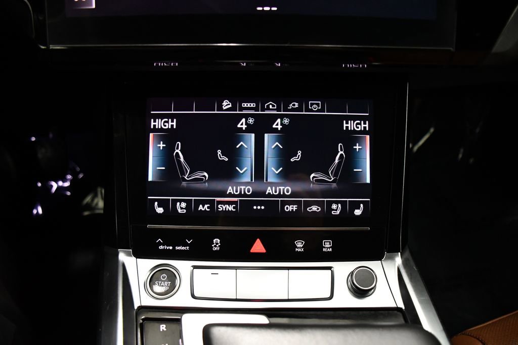 Used 2022 Audi e-tron Premium Plus w/ Premium Plus Package image 16
