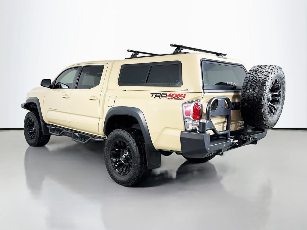 Used 2020 Toyota Tacoma TRD Off-Road w/ Technology Package AWD/4WD image 7