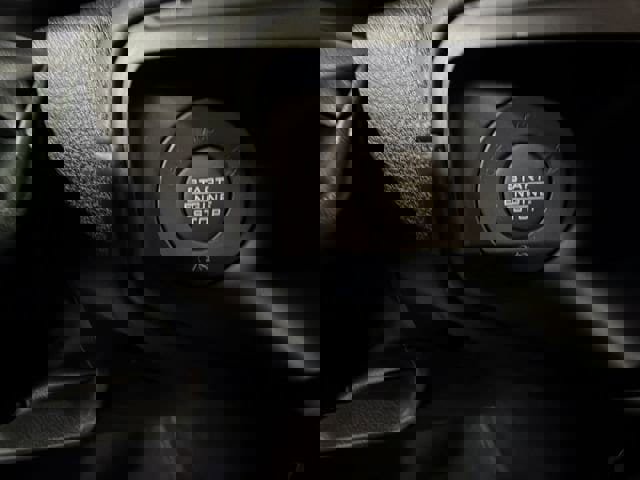 Used 2024 Jeep Gladiator Rubicon w/ Technology Group image 29