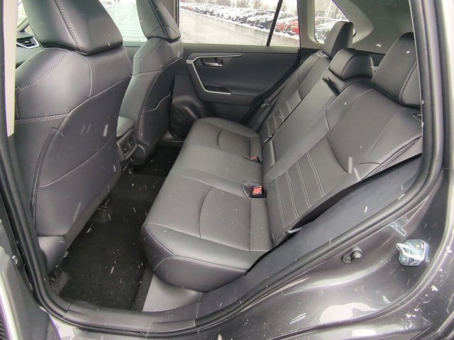 Used 2025 Toyota RAV4 Limited image 16