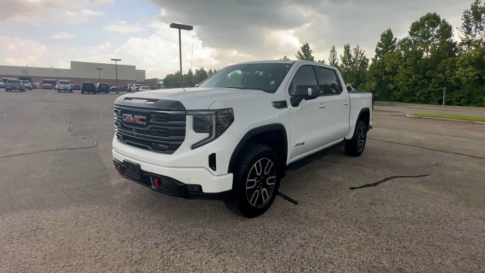 Certified 2026 GMC Sierra 1500 AT4 w/ AT4 Premium Package AWD/4WD image 4