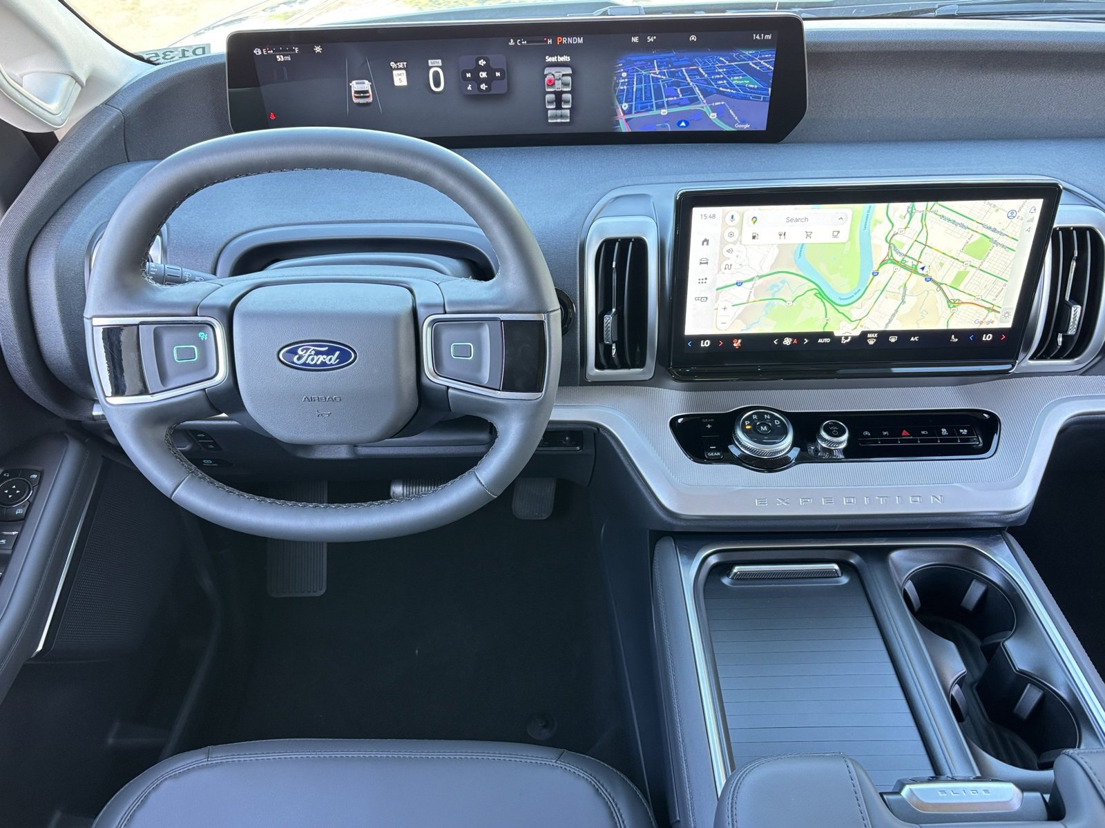 New 2026 Ford Expedition Active image 3