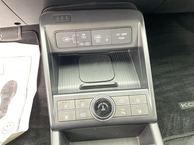 Used 2024 Hyundai Kona Limited image 18