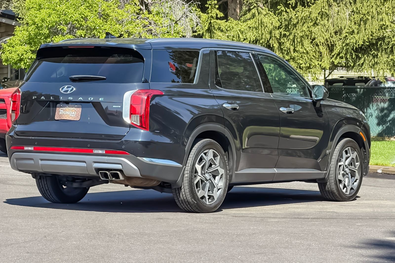 Used 2023 Hyundai Palisade Limited AWD/4WD image 4