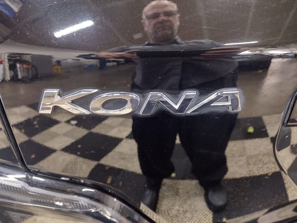 Certified 2023 Hyundai Kona SE w/ Cargo Package image 15