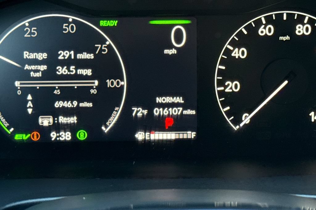 Certified 2025 Honda CR-V Sport Touring image 25