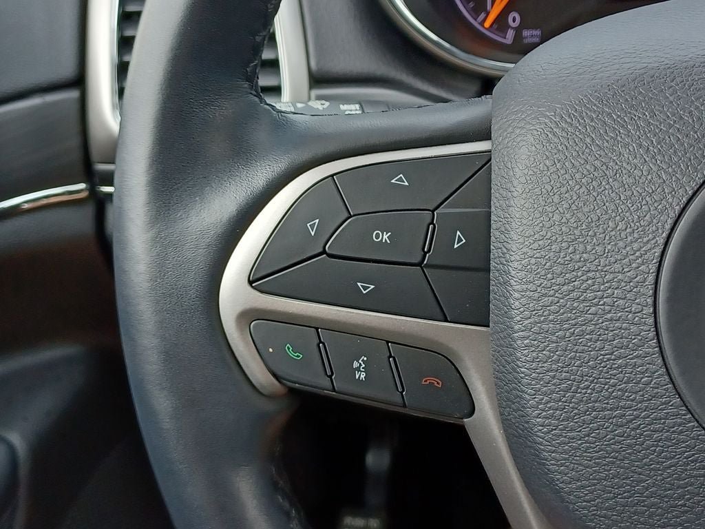 Used 2021 Jeep Grand Cherokee Limited AWD/4WD image 13