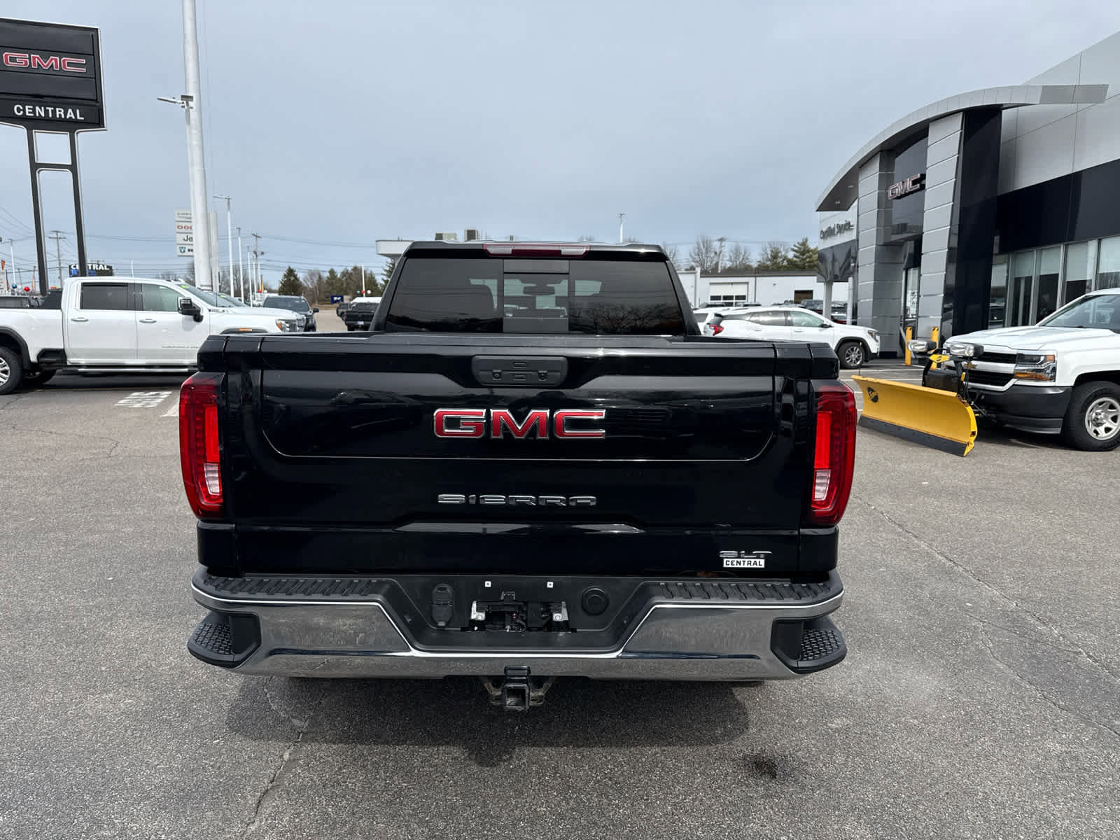 Certified 2021 GMC Sierra 1500 SLT w/ SLT Premium Package image 4