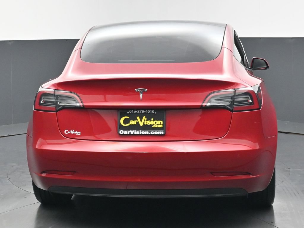 Used 2023 Tesla Model 3 Standard Range image 3