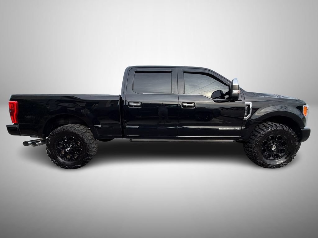 Used 2018 Ford F250 Platinum w/ Platinum Ultimate Package AWD/4WD image 5