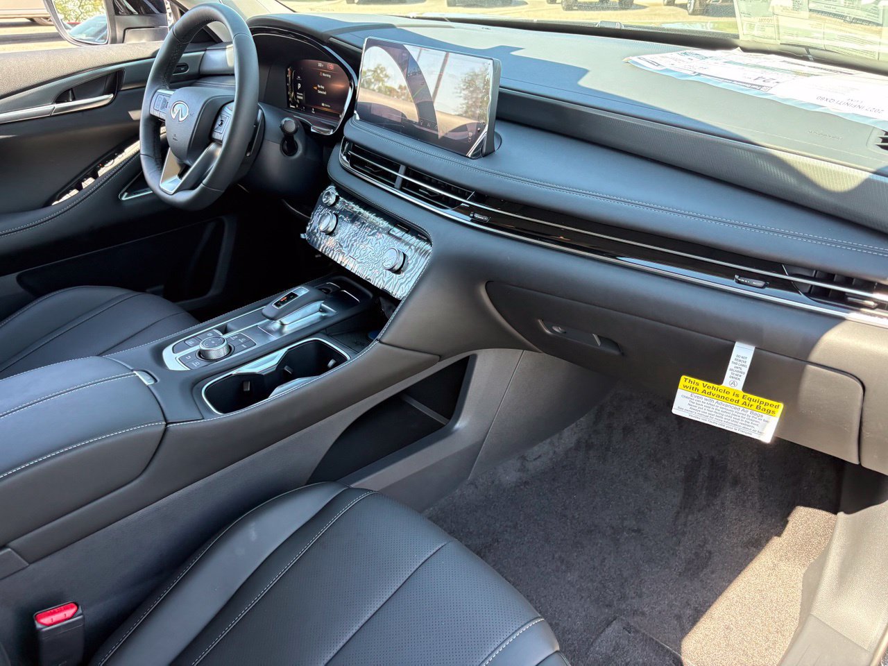 New 2027 INFINITI QX60 Luxe w/ Cargo Package FWD image 13
